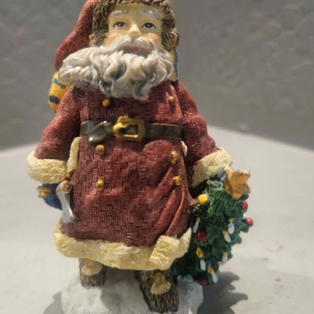 1997 Resin "Belsnickle" Canada International Resources Santa Claus Collection"